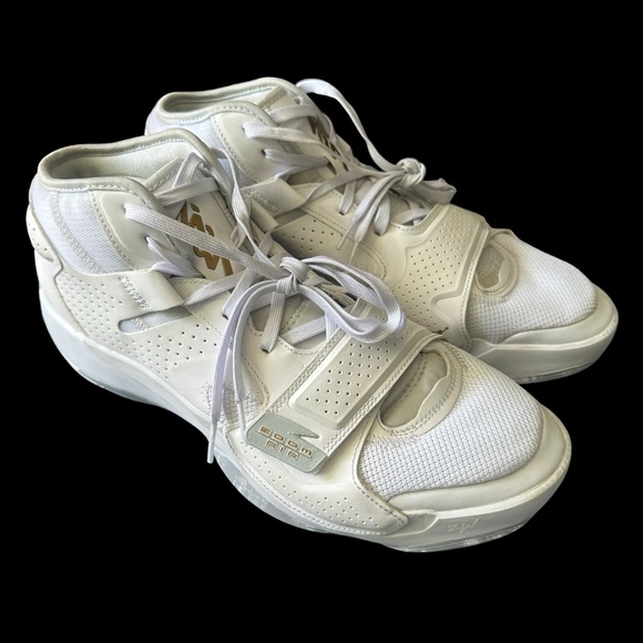 🏀Nike Jordan Zion 2🏀 - Picture 2 of 11